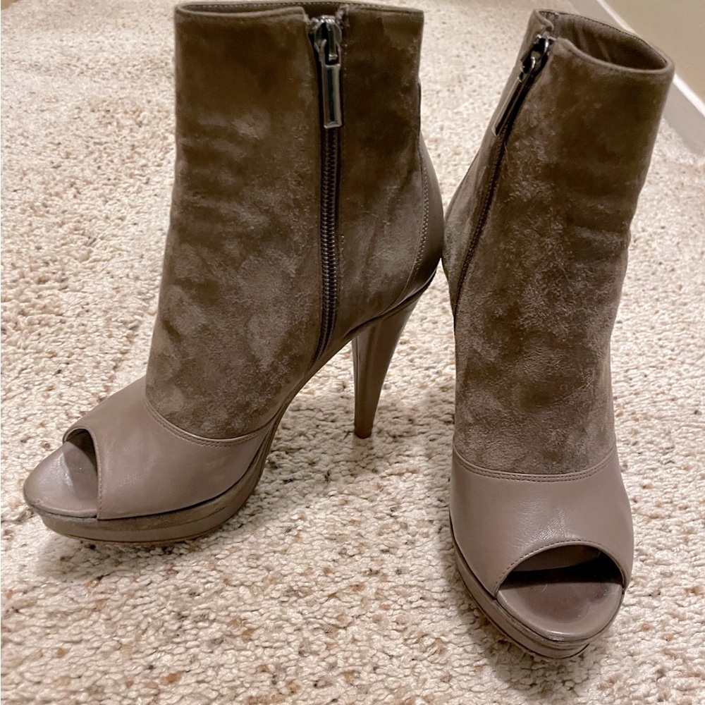Open toe heel ankle boot suede and leather